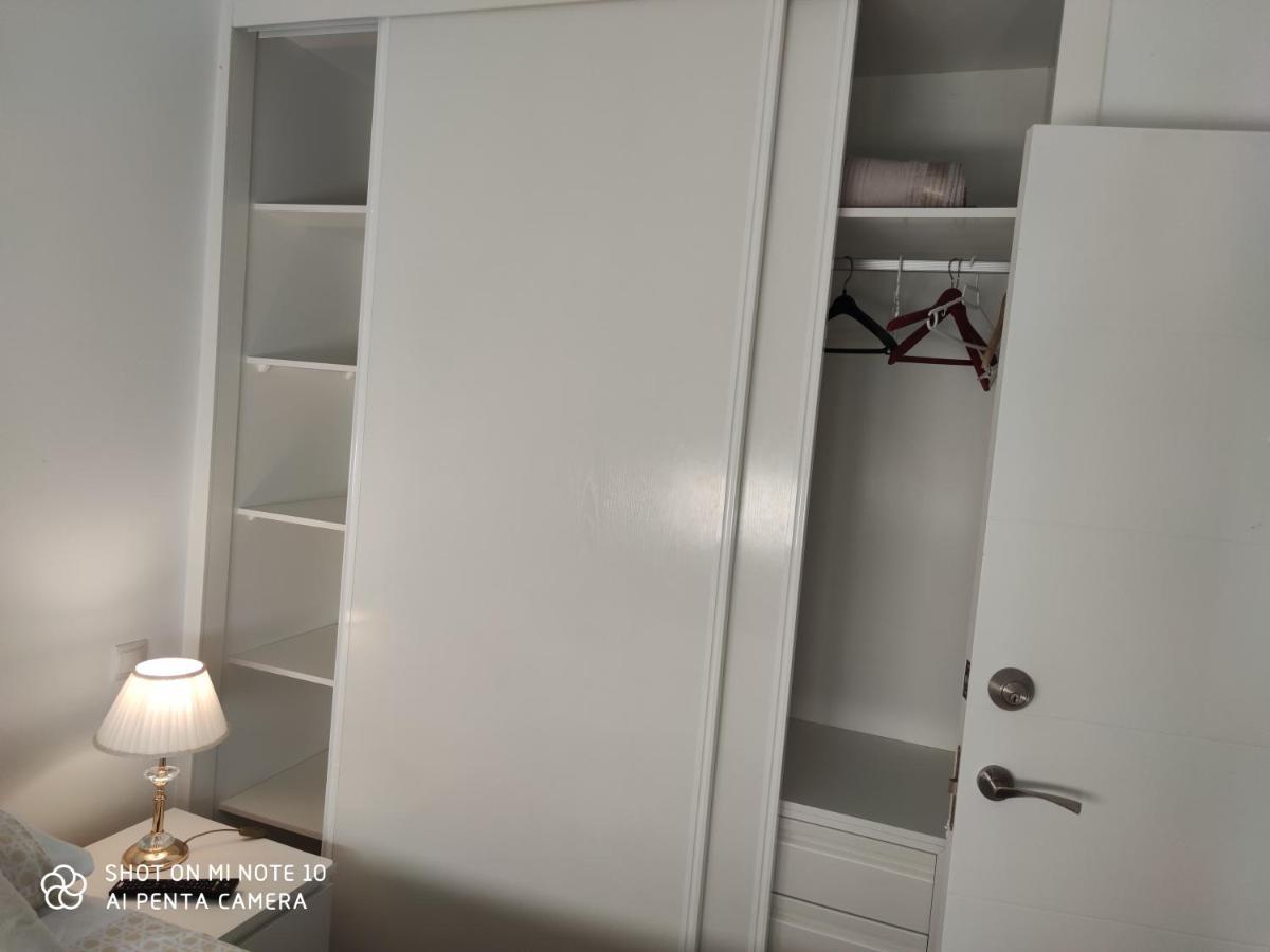 Habitacion Ap Madrid Exterior photo