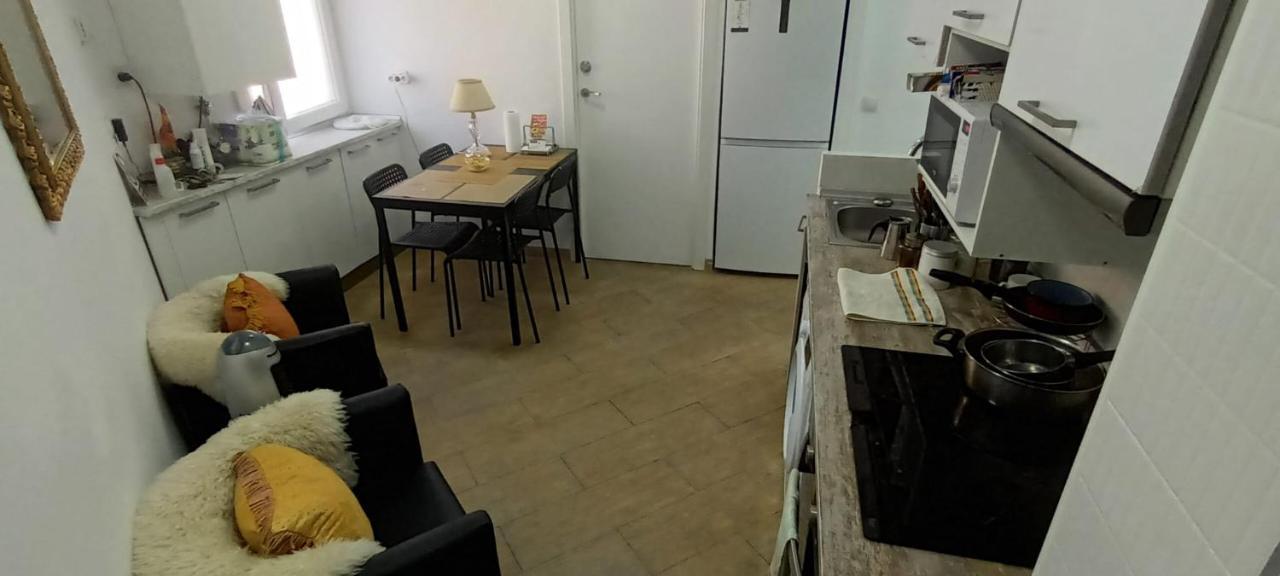 Habitacion Ap Madrid Exterior photo
